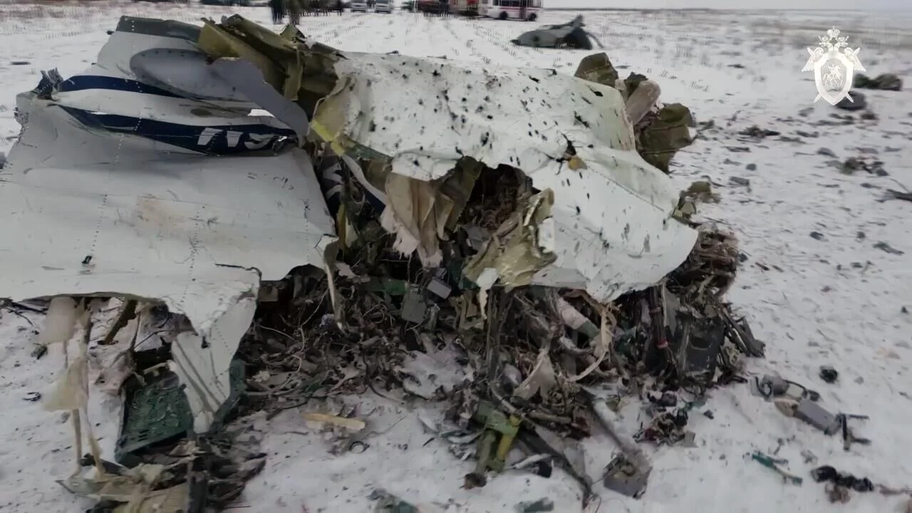 Ukraiński Atak na Rosyjski Samolot: Odkryto Fragmenty Rakiet Patriot