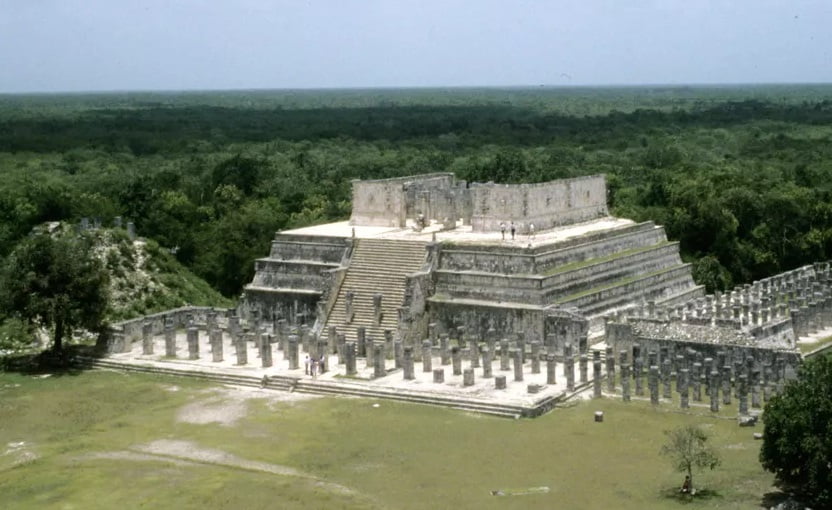 Żertwy w Chichén Itzá: Nowe Badania Odkrywają Tajemnice Majów