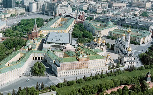 Kreml rozważa różne opcje rozmów na temat Ukrainy